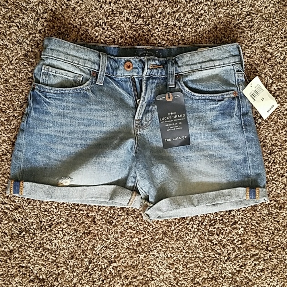 Rolled lucky shorts